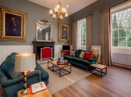 The Maitland at Thirlestane Castle, pet-friendly hotel in Lauder