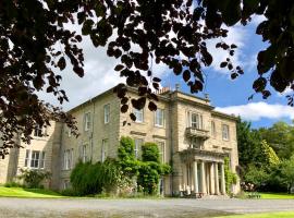 Netherdale House & The Coach House, hotell sihtkohas Turriff