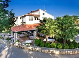 Apartmani Rina