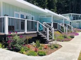Seafoam Lodge