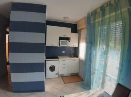 A due passi dal mare, self catering accommodation in Marina di Carrara