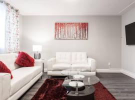 ENTIRE 2 BEDROOM APARTMENT UPTOWN WATERLOO - e1: Waterloo şehrinde bir daire