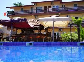 Ponto Hotel