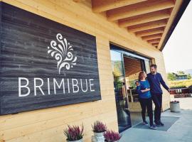 BrimiBue Hotel, Hotel mit Parkplatz in Lom
