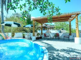 Mar y Sueños Suites, hotel v destinaci Sayulita