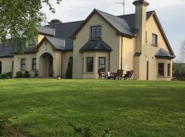 Corness House B&B, hotelli kohteessa Monaghan