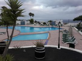 Apartamentos Carlota, hotel em Puerto del Carmen