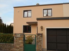 Perchtoldsdorf Schnell-Bahn / Bahnhof Liesing, habitación en casa particular en Perchtoldsdorf