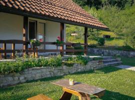 Holiday Home Nektar Park, hotel v Bihaču