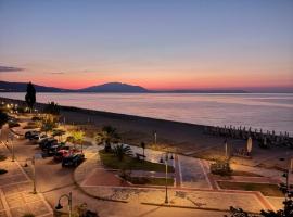 Villa Un bel posto Sea View, hotel v destinaci Nea Vrasna
