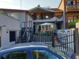 Majestic Rooms&Apartments, bed and breakfast en Prilep