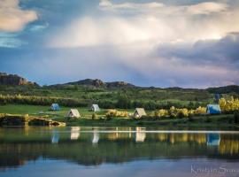 Ormurinn Cottages, feriehus i Egilsstaðir