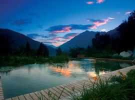 Marini's giardino Hotel, hotel en Tirolo