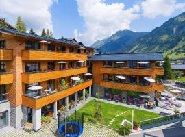Mats Lech Alpenquartier, ξενοδοχείο με τζακούζι στο Lech am Arlberg
