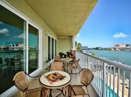 Sandpiper's Cove 303 Waterfront 3 Bedroom 2 Bathroom - Sandpiper's Cove 23146