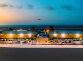 Curacao Airport Hotel, hotelli kohteessa Willemstad
