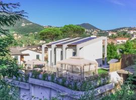 Luxury Summer House، فندق في لا سبيتسيا