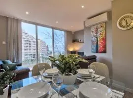 Balluta Bay Beach house with Seaviews