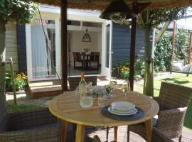 Albatros، فندق في سكورل