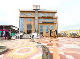 OYO 29790 Raj Hotel, hotel v destinaci Hamīrpur