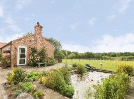 The Barn at Orchard Farm, cottage in York