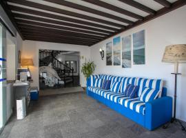 Aparthotel Barracuda, hotel v destinaci Ponta Delgada