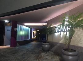 Dallas Hotel -Motel-, hotell i Buenos Aires