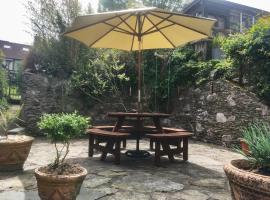 3 Top View Cottages, Hotel in Salcombe