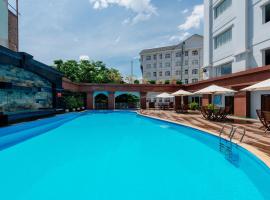 Lao Cai Star Hotel, hotel with parking in Lao Cai