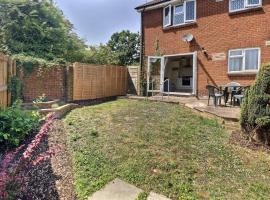 Home-from-Home - Self Catering Garden Apartment, Waterlooville, apartment in Waterlooville