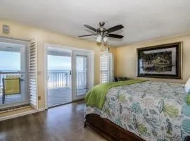 Joyce's Beachfront Penthouse