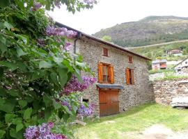 Montagne Ski Porté Puymorens GÎTE, hotel cerca de Remonte La Vignole, Porté-Puymorens