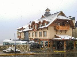 Cacique Inacayal Lake Hotel & Spa, hotel near Civic Center, Bariloche, San Carlos de Bariloche