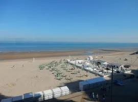 toplocatie Middelkerke frontal sea view