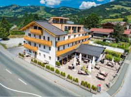 Lifesport Hotel Hechenmoos, hotel dengan parking di Aurach bei Kitzbuhel