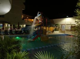 Hotel Miramar Inn, готель з басейнами у місті Сьюдад-Мадеро