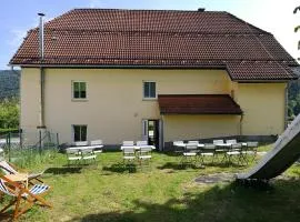 Počitniška hiša Ostrnica