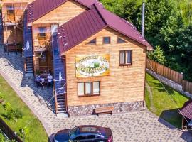 Санаторий "Синяк" гостиный двор "ПРОЛИСОК", nhà khách ở Sinyak