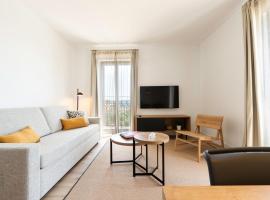 Port Plaza Apartments, hotel a Tarragona