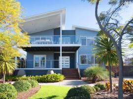 Casa Azzura - beachside entertainer, hotel v destinácii Dunsborough