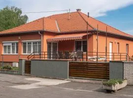 Boglár Holiday