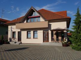 Studio apartmani Vinica, self catering accommodation in Vinica