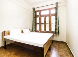 Chauhan Home Stay, hotel v destinaci Nahan
