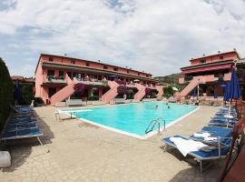 Elba Vip, viešbutis mieste Porto Azzurro