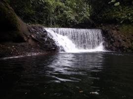 Pedro Vicente Maldonado में, होटल Hotel Hosteria el Paraiso