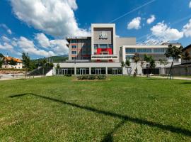 Hotel IUT, ξενοδοχείο με πάρκινγκ σε Travnik
