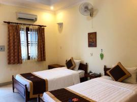 Huong Sen 2 Vung Tau Hotel、ブンタウにあるVung Tau Airport - VTGの周辺ホテル