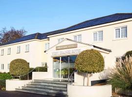 Mercure Newbury West Grange Hotel, hotel sa parkingom u gradu Thatcham