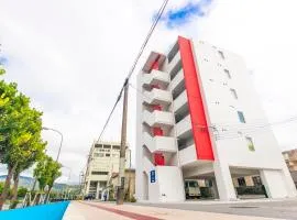 ホテル アイオライト、名護市のアパートホテル