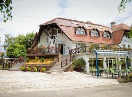 Thermal Panzi&oacute; Igal, acomoda&ccedil;&atilde;o com onsen em Igal